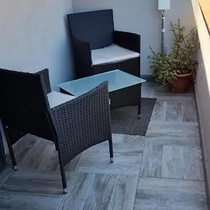 Casa Gramignani , Aeroporto di Catania Fontana Rossa Italia